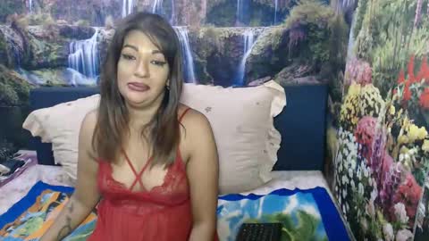 Snapshot of indianaqua79 chatting on February 28, 5:58 pm Indianaqua online show from February 28, 5:58 pm