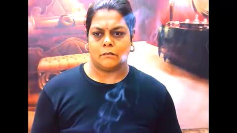 Snapshot of indiancherrypie chatting on May 26, 5:14 am indiancherrypie online show from May 26, 5:14 am