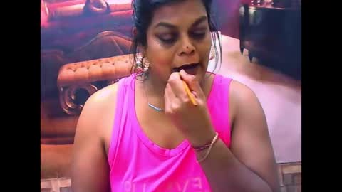 Snapshot of indiancherrypie chatting on June 18, 1:26 pm indiancherrypie online show from June 18, 1:26 pm