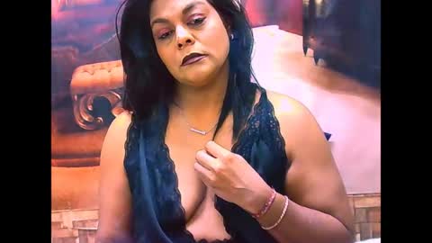Snapshot of indiancherrypie chatting on June 23, 6:11 am indiancherrypie online show from June 23, 6:11 am
