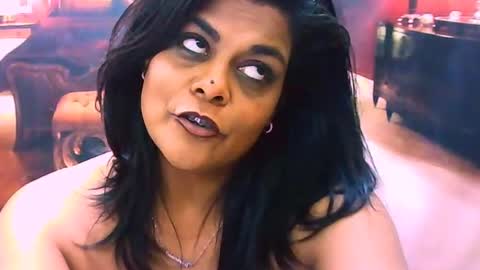 Snapshot of indiancherrypie chatting on July 11, 1:25 pm indiancherrypie online show from July 11, 1:25 pm