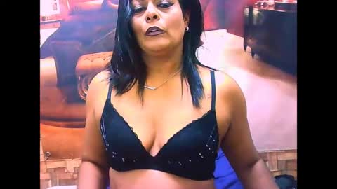 Snapshot of indiancherrypie chatting on July 13, 7:00 am indiancherrypie online show from July 13, 7:00 am