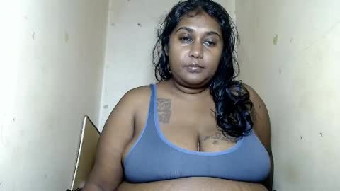 Snapshot of indiancoco chatting on May 15, 6:15 pm candice online show from May 15, 6:15 pm