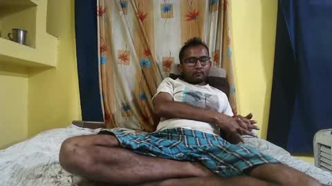 Snapshot of indiancumking chatting on December 8, 10:30 am inindiancumking online show from December 8, 10:30 am