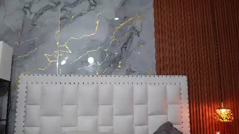 Snapshot of indiancutiie chatting on July 10, 7:38 pm LITTLE AINHOA online show from July 10, 7:38 pm