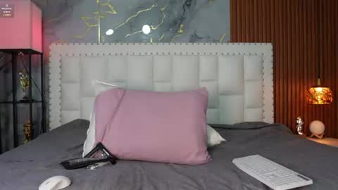 Snapshot of indiancutiie chatting on July 29, 7:45 pm LITTLE AINHOA online show from July 29, 7:45 pm