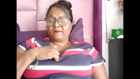 indiandelia online show from November 18, 9:03 am