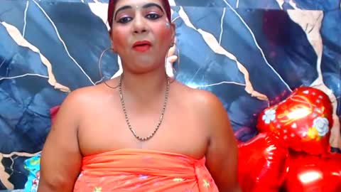indianerotica4u online show from June 27, 5:07 pm