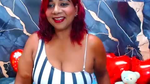 indianerotica4u online show from June 28, 5:19 pm