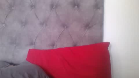 priya online show from December 17, 8:23 am