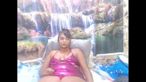 indianmystica694u online show from October 15, 10:37 am
