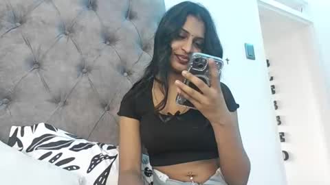 Snapshot of indianpandora chatting on September 12, 7:41 am indianpandora online show from September 12, 7:41 am