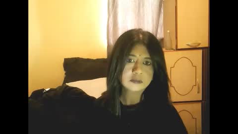 indianpleasures21 online show from March 13, 9:27 am