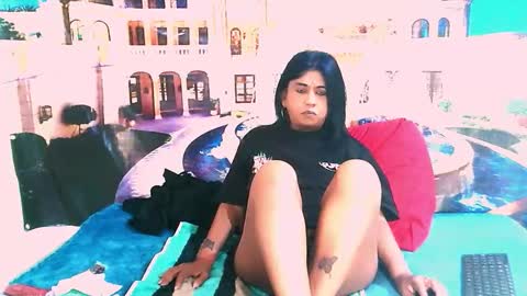 Snapshot of indianpleasurez1 chatting on October 28, 6:32 pm Mika online show from October 28, 6:32 pm