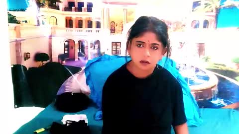 Snapshot of indianpleasurez1 chatting on December 15, 5:01 am Mika online show from December 15, 5:01 am