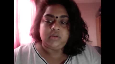 indianpooja1027 online show from November 7, 8:25 am