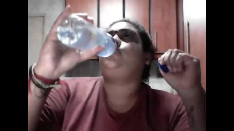 Snapshot of indianpooja1027 chatting on January 7, 8:22 pm indianpooja1027 online show from January 7, 8:22 pm