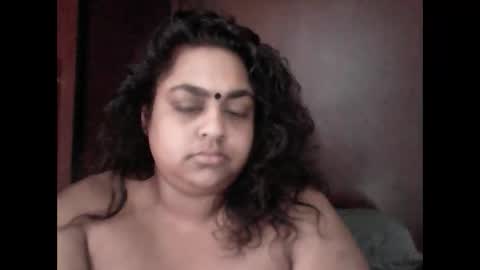 Snapshot of indianpooja1027 chatting on March 30, 6:47 am indianpooja1027 online show from March 30, 6:47 am