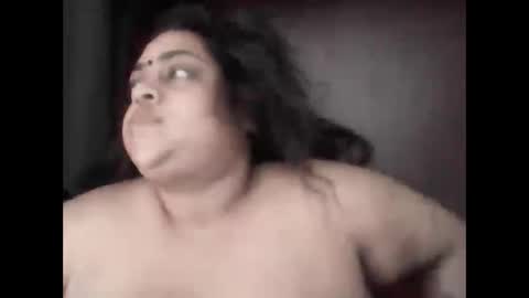indianpooja1027 online show from May 15, 9:05 am