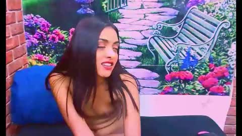 indianpretty1 online show from December 21, 7:10 pm