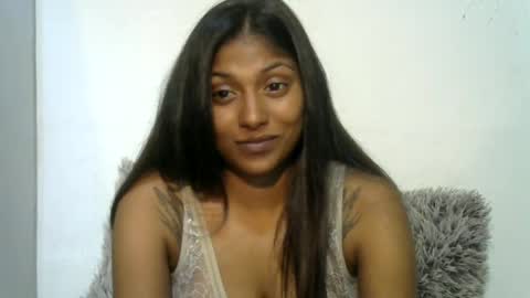Snapshot of indianqtpie6 chatting on June 11, 6:28 pm indianqtpie6 online show from June 11, 6:28 pm