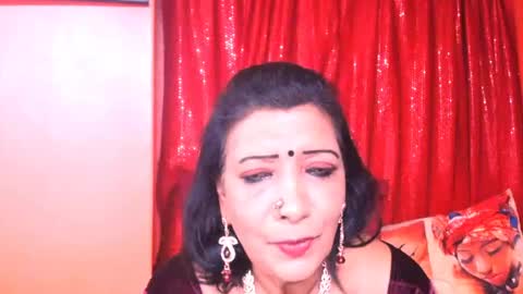 Snapshot of indiansarika65 chatting on July 1, 4:07 pm indiansarika65 online show from July 1, 4:07 pm
