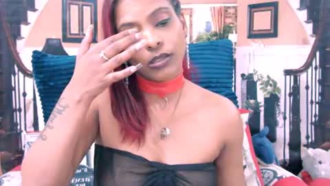 Snapshot of indiansexyass4u2luv chatting on July 10, 11:46 am indiansexyass4u2luv online show from July 10, 11:46 am