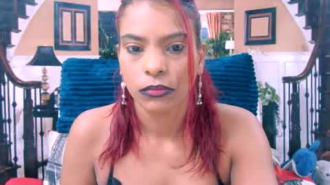 Snapshot of indiansexyass4u2luv chatting on July 14, 5:12 am indiansexyass4u2luv online show from July 14, 5:12 am