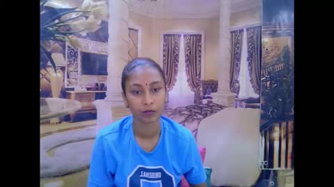 Snapshot of indiansexybutt4u2luv chatting on March 4, 6:08 am indiansexybutt4u2luv online show from March 4, 6:08 am