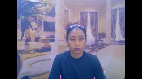 Snapshot of indiansexybutt4u2luv chatting on March 13, 6:31 am indiansexybutt4u2luv online show from March 13, 6:31 am