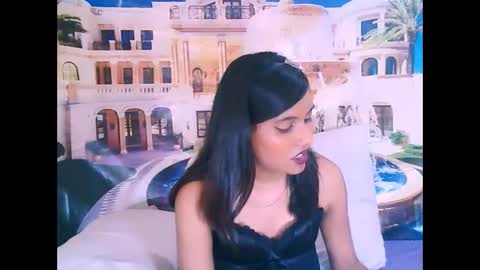 Snapshot of indianskies chatting on May 9, 7:35 am Sky online show from May 9, 7:35 am