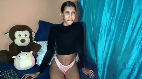 Snapshot of indiansugarbaby01 chatting on July 28, 10:31 pm indiansugarbaby01 online show from July 28, 10:31 pm