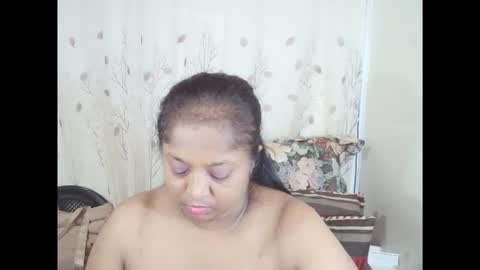 Snapshot of indiantasha chatting on June 3, 6:02 pm indiantasha online show from June 3, 6:02 pm