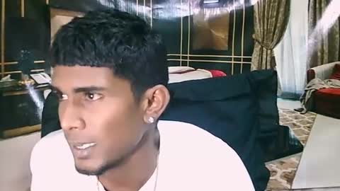 Snapshot of indianthuggin chatting on July 4, 5:41 pm BabyFace online show from July 4, 5:41 pm