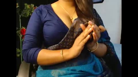 Snapshot of indiantina chatting on April 3, 6:17 pm tina online show from April 3, 6:17 pm