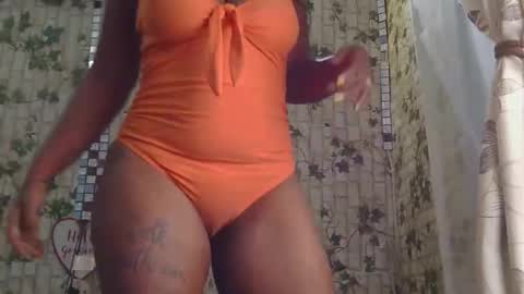 tina online show from February 6, 1:10 pm