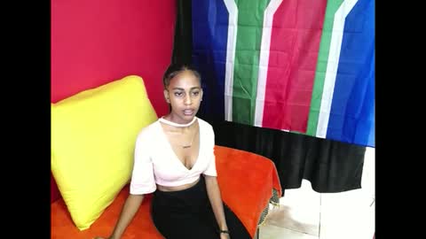 indianvixen07 online show from May 1, 6:56 pm