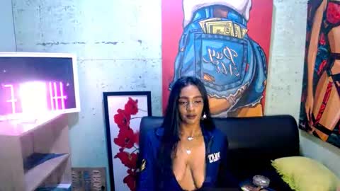 Snapshot of indianzaraxxx chatting on May 22, 1:02 am Indianzara online show from May 22, 1:02 am
