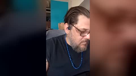 Snapshot of indigolvr chatting on June 17, 5:47 pm BroLOU online show from June 17, 5:47 pm