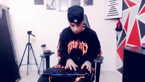 matias online show from November 15, 3:52 pm