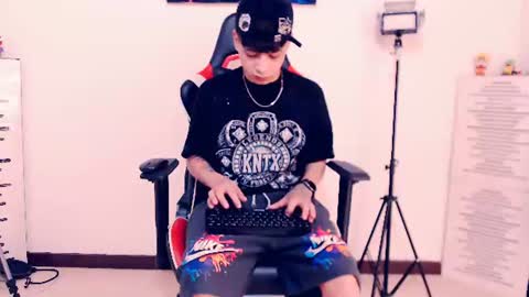 matias online show from June 30, 6:09 pm