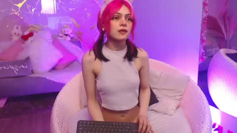Snapshot of indy_moore chatting on April 11, 1:37 pm INDY online show from April 11, 1:37 pm