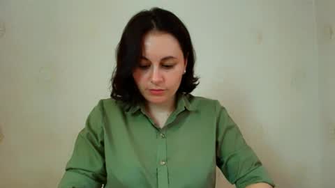 Inessa online show from April 15, 8:10 am