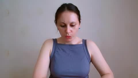 Inessa online show from May 20, 1:06 pm