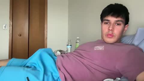 Snapshot of infamouslucas chatting on December 24, 8:49 pm Lucas online show from December 24, 8:49 pm