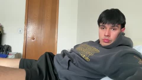 Snapshot of infamouslucas chatting on February 8, 6:44 pm Lucas online show from February 8, 6:44 pm