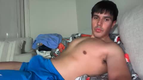 Snapshot of infamouslucas chatting on November 27, 4:36 am Lucas online show from November 27, 4:36 am