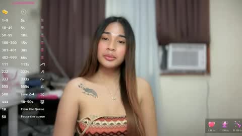 Snapshot of infernoglow_vex chatting on June 5, 1:01 am Ms. Vex online show from June 5, 1:01 am