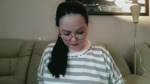 Snapshot of infinity_loveliness chatting on May 9, 6:07 am Infinity online show from May 9, 6:07 am
