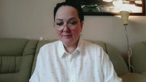 Snapshot of infinity_loveliness chatting on May 16, 6:43 am Infinity online show from May 16, 6:43 am